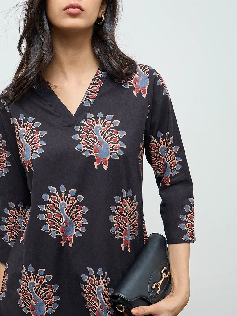 Utsa Black Peacock Design Straight Cotton Kurta - Image 3