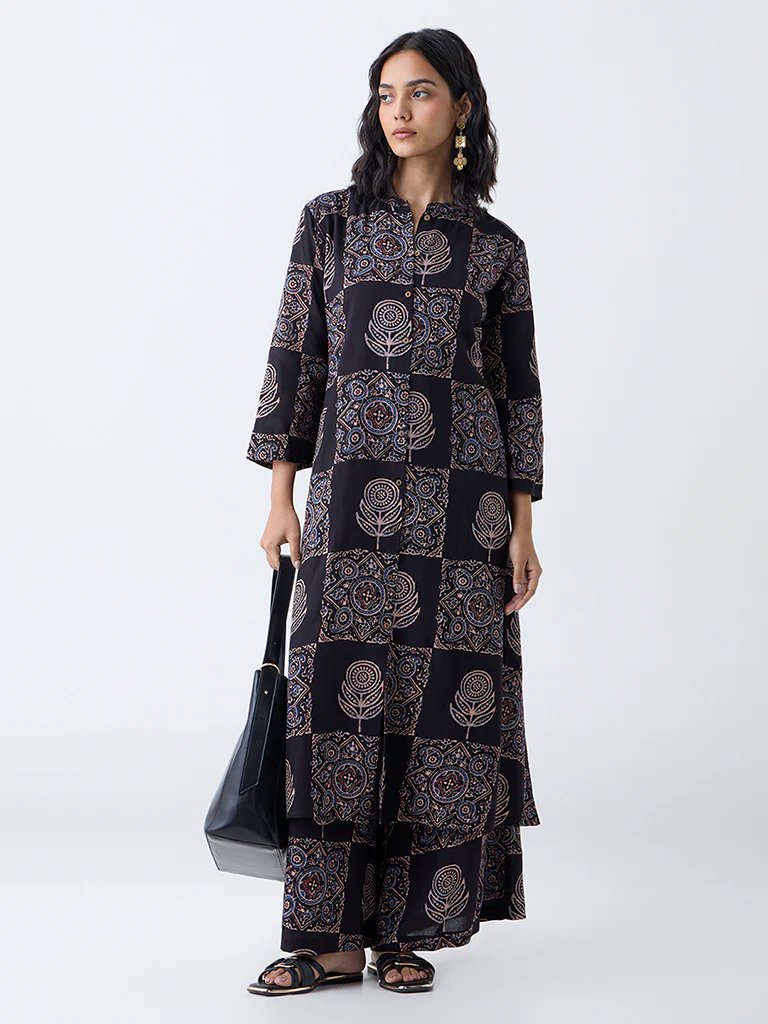 Utsa Black Printed A-Line Kurta