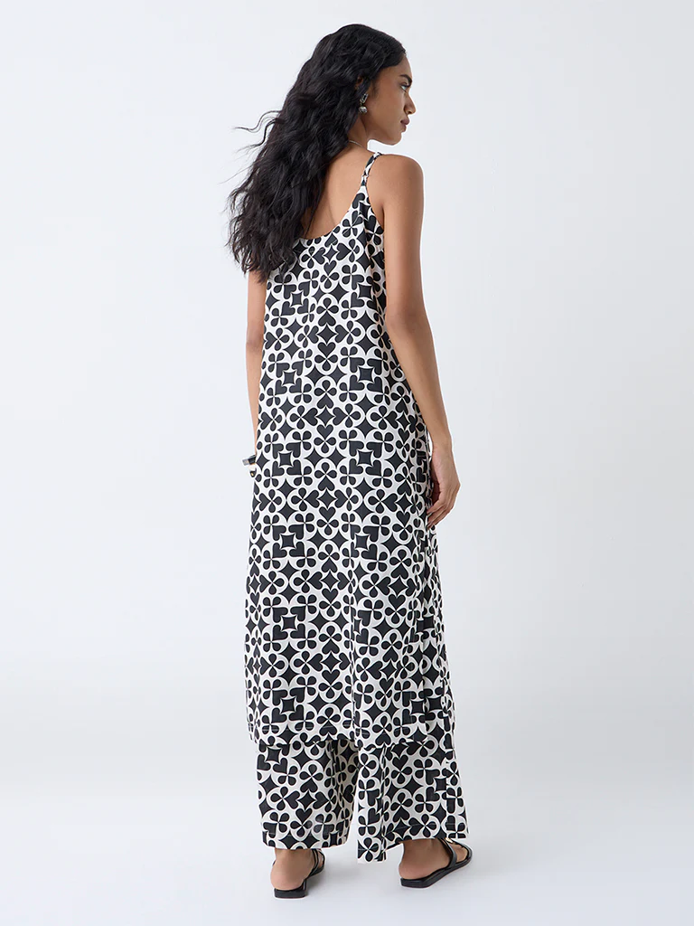 Utsa Black Printed Straight Kurta - Image 4