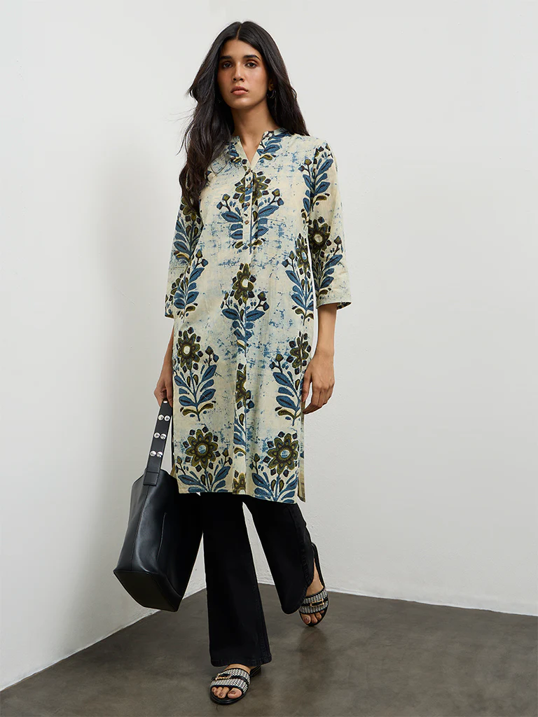 Utsa Blue Floral Pattern Cotton Straight Kurta - Image 2