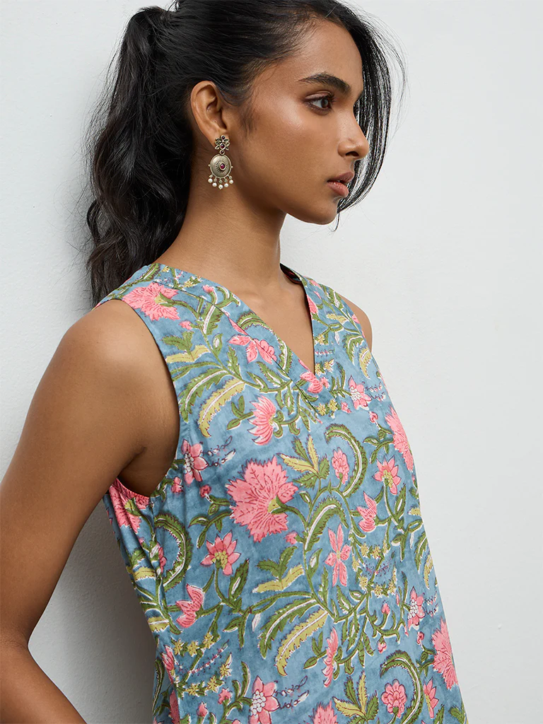 Utsa Blue Floral Printed Cotton A-Line Kurta - Image 3