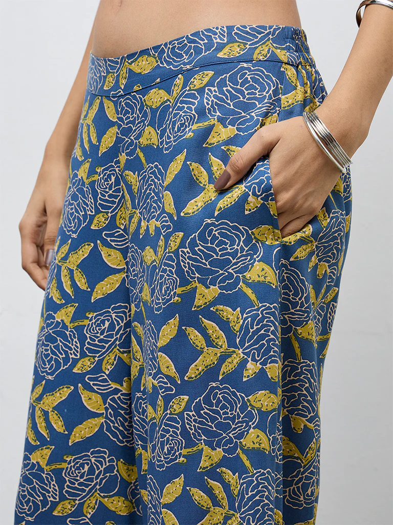 Utsa Blue Floral Printed Pants - Image 3