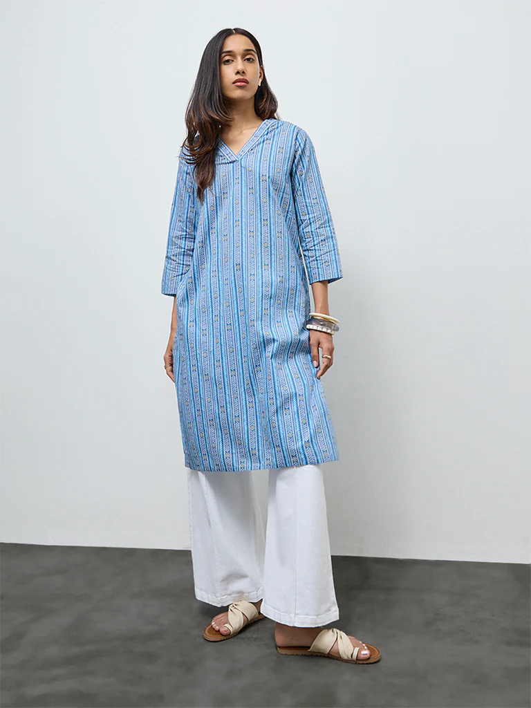 Utsa Blue Leaf Pattern Cotton Straight Kurta - Image 2