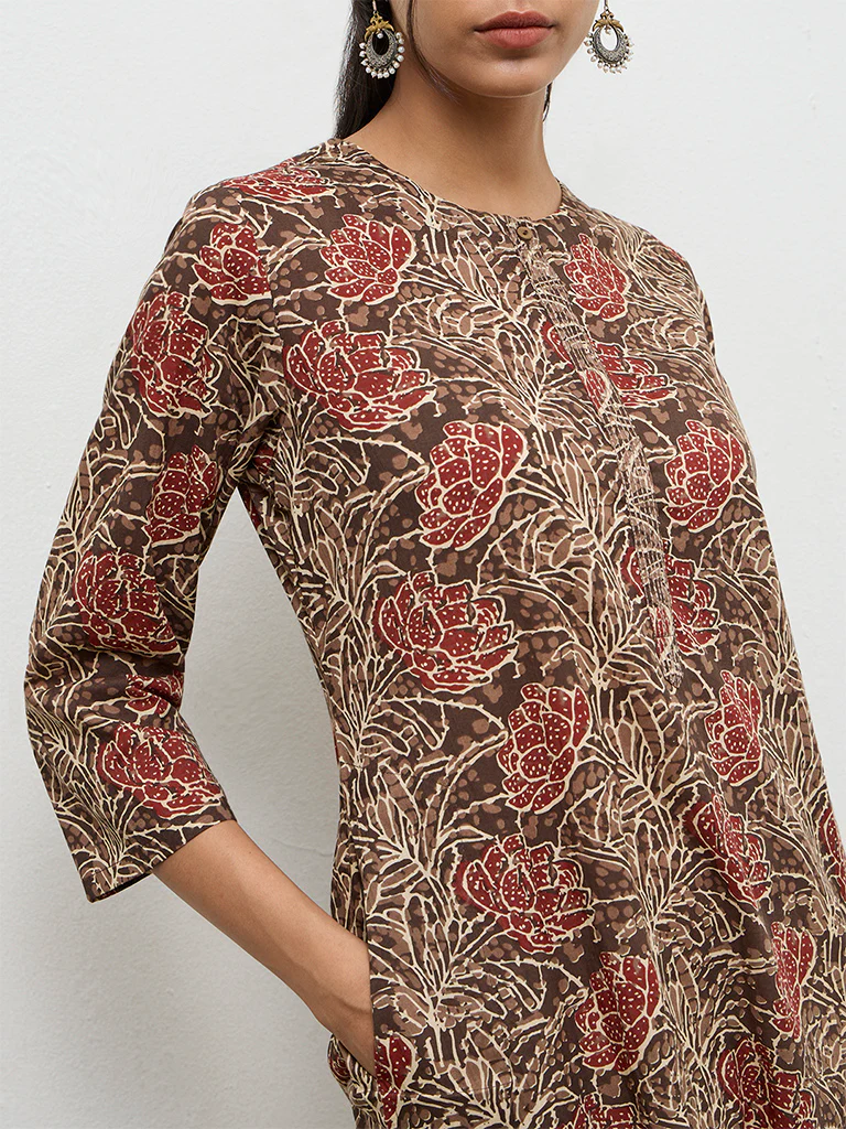 Utsa Brown Floral Printed Cotton Straight Kurta - Image 3