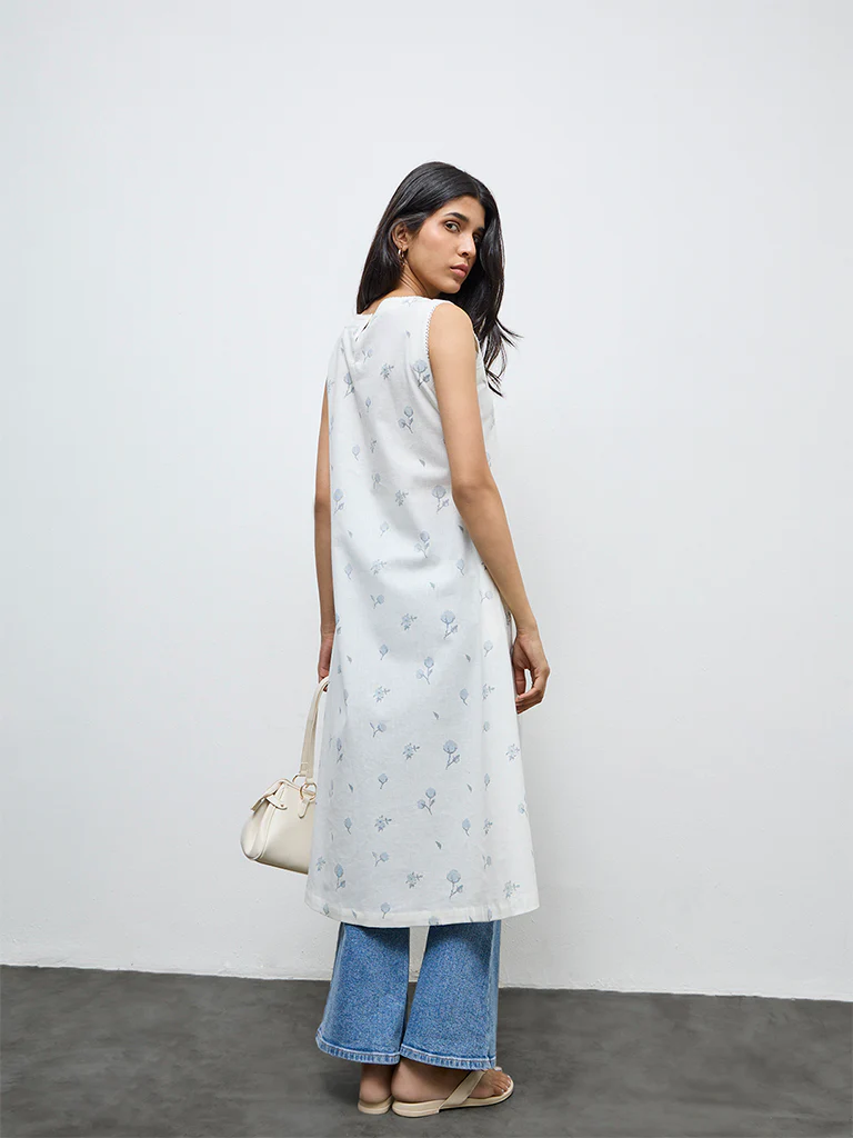 Utsa White Floral Cotton-Blend A-Line Kurta - Image 4