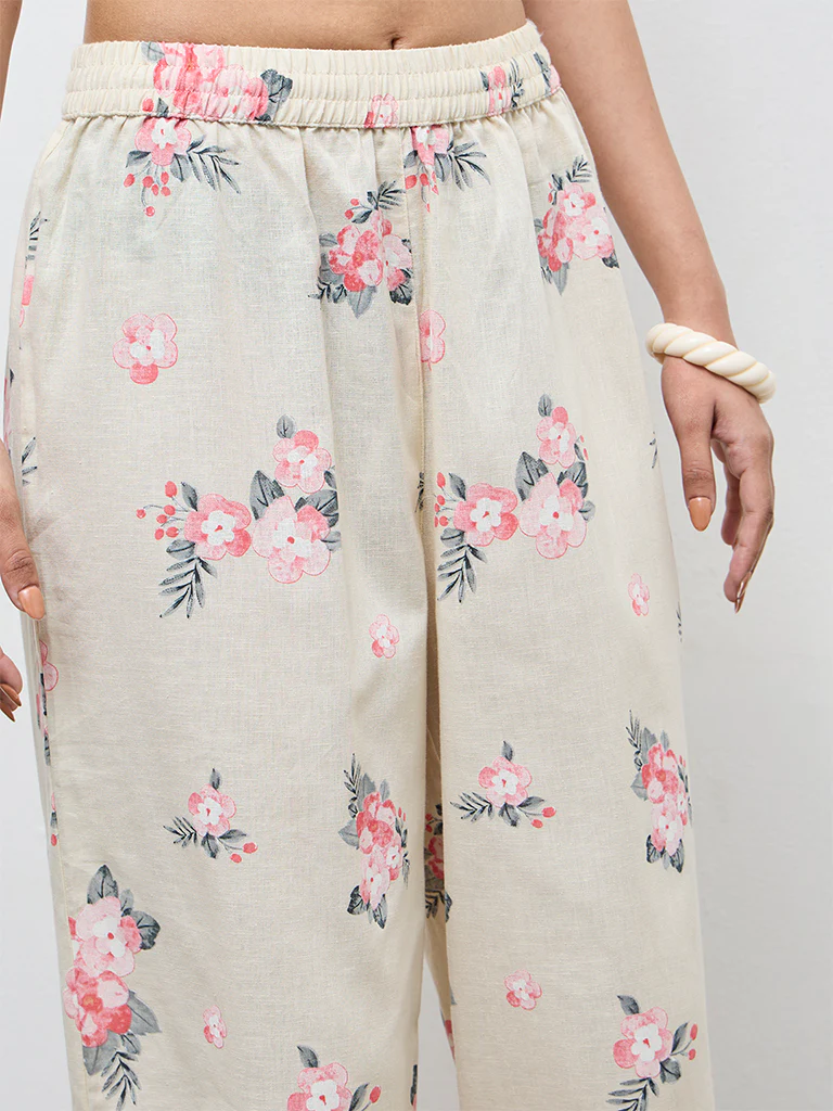 Utsa Cream Floral Design Cotton-Blend Pants - Image 3