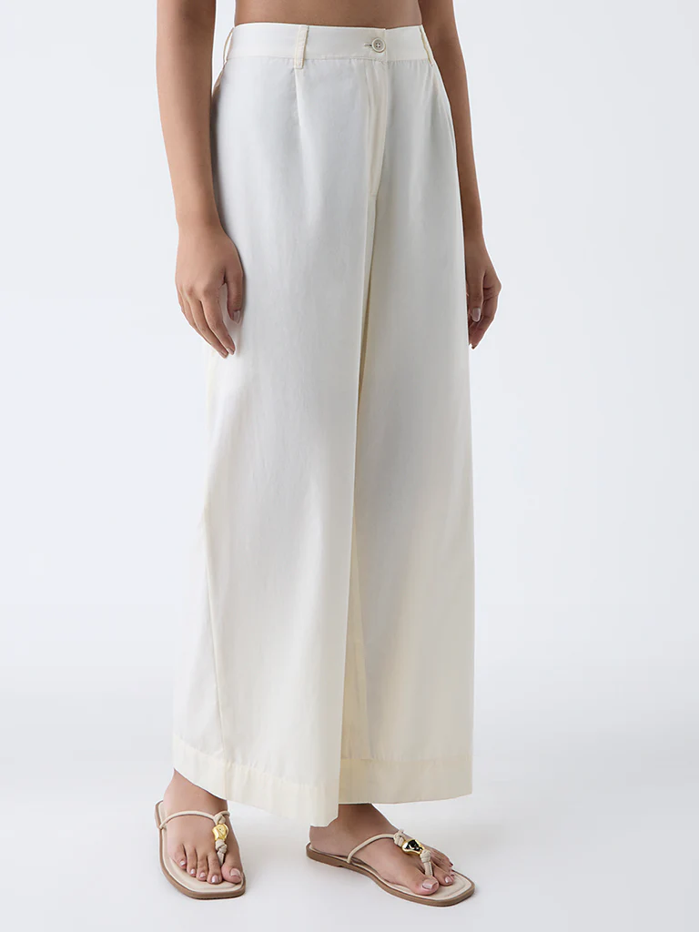 Utsa Cream Solid Cotton Ethnic Pants
