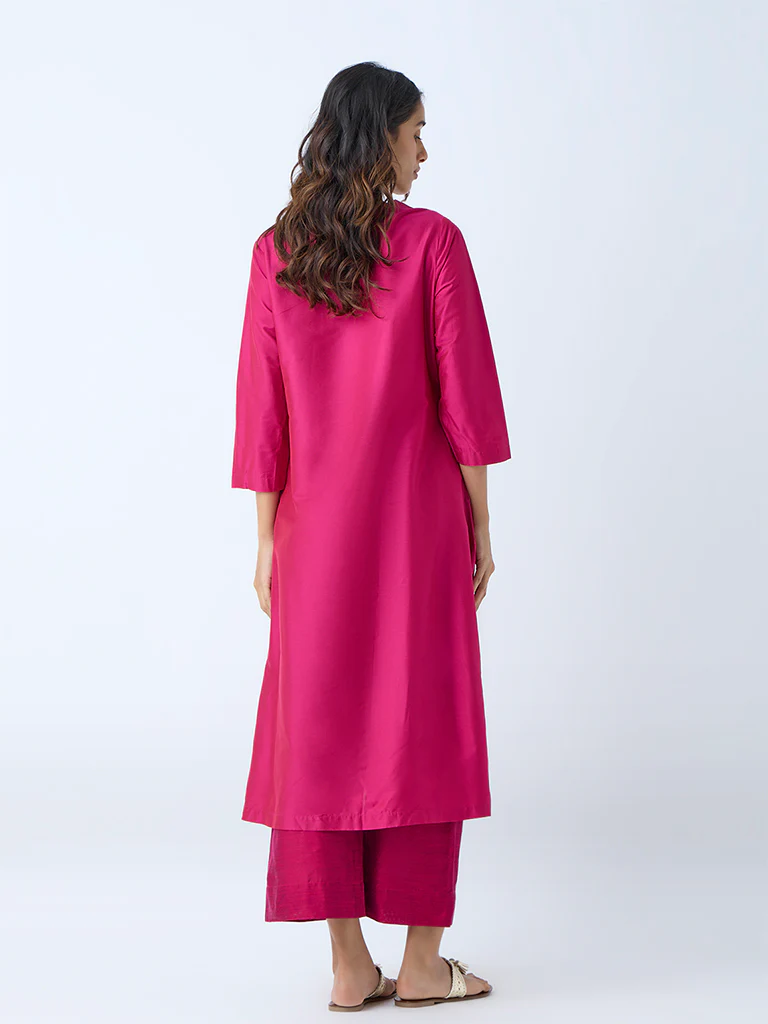 Utsa Fuchsia Floral Embroidered Straight Kurta - Image 4