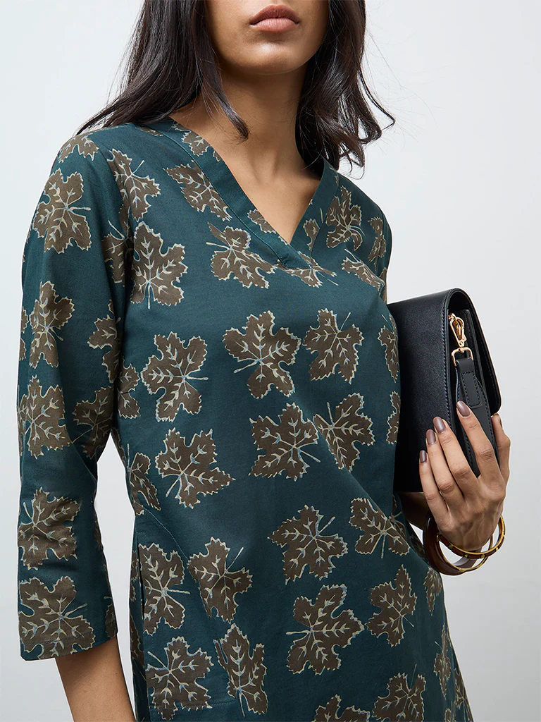 Utsa Green Botanical Printed Cotton Straight Kurta - Image 3