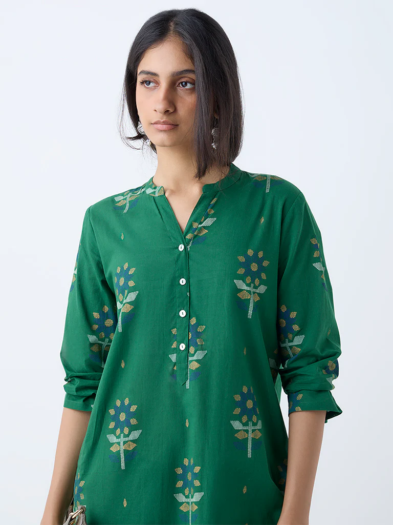 Utsa Green Floral Design Straight Cotton Kurta - Image 3