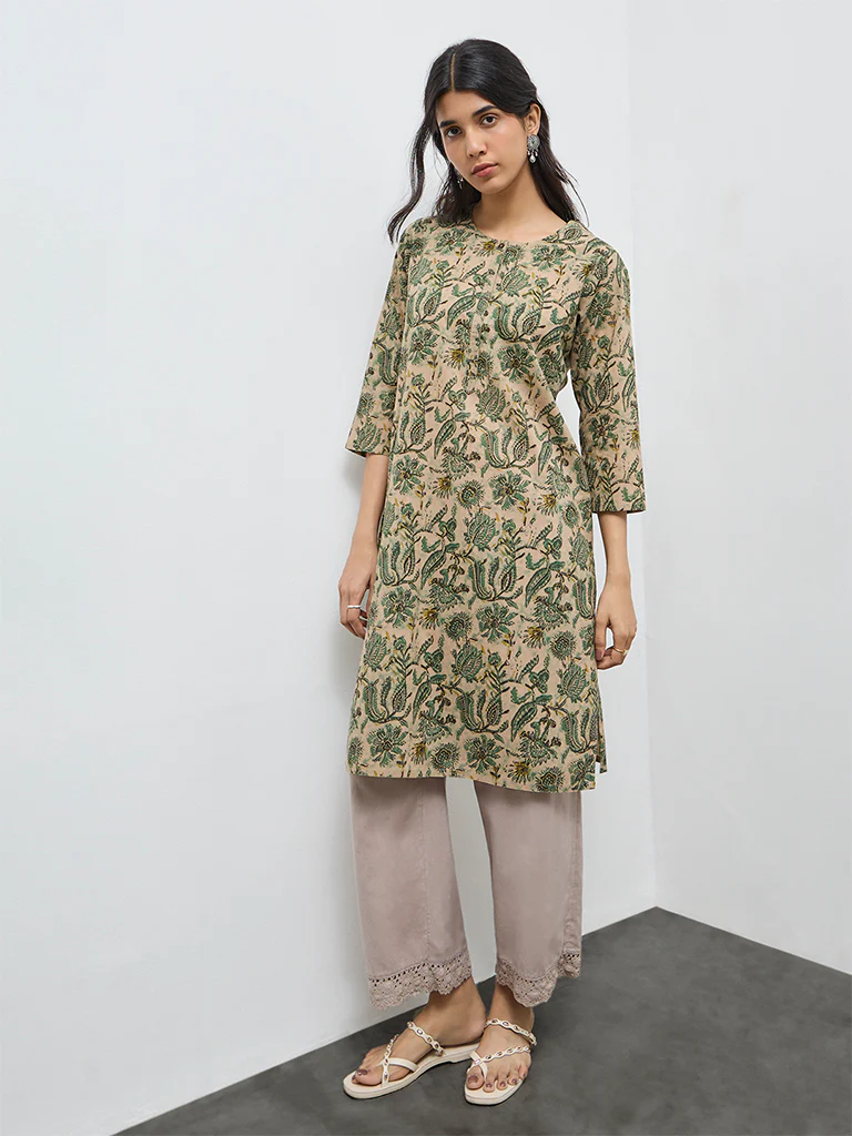 Utsa Green Floral Printed Cotton Straight Kurta - Image 2