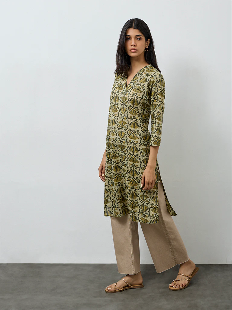 Utsa Green Floral Printed Cotton Straight Kurta