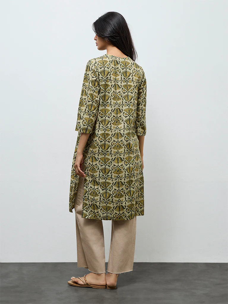 Utsa Green Floral Printed Cotton Straight Kurta - Image 4