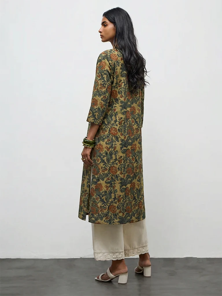 Utsa Green Floral Printed Cotton Straight Kurta - Image 3