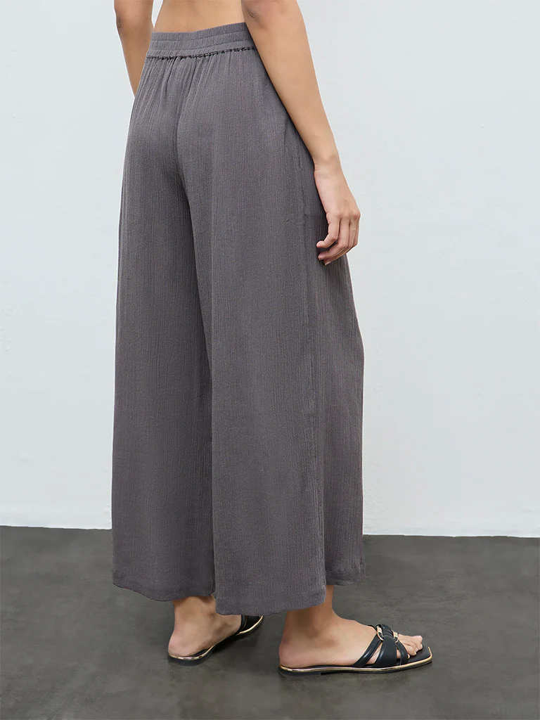 Utsa Grey Crinkle Textured Cotton Pants - Image 4