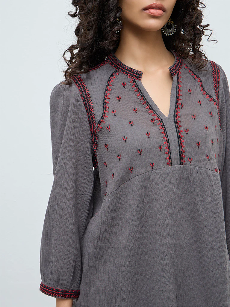 Utsa Grey Crinkle Textured Embroidered Cotton Tunic - Image 3