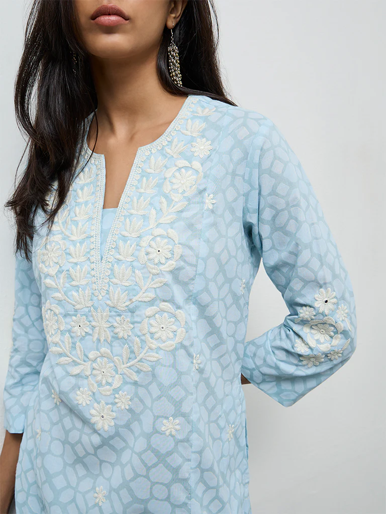 Utsa Light Blue Floral Embroidered Cotton-Blend A-Line Kurta - Image 3