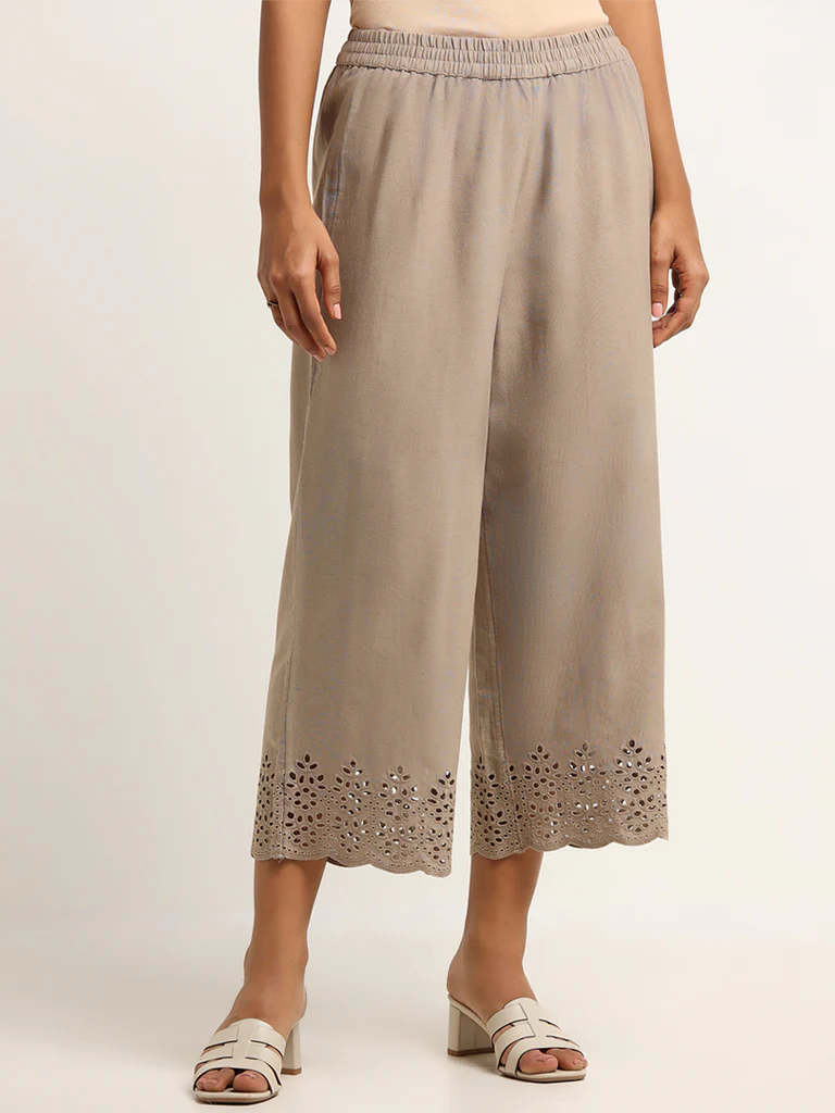 Utsa Light Grey Schiffli Pants - Image 3