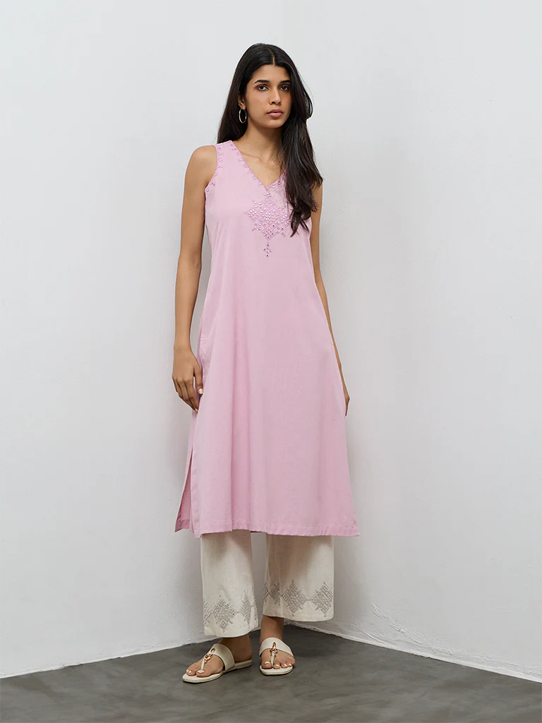 Utsa Lilac Embroidered Cotton-Blend A-Line Kurta