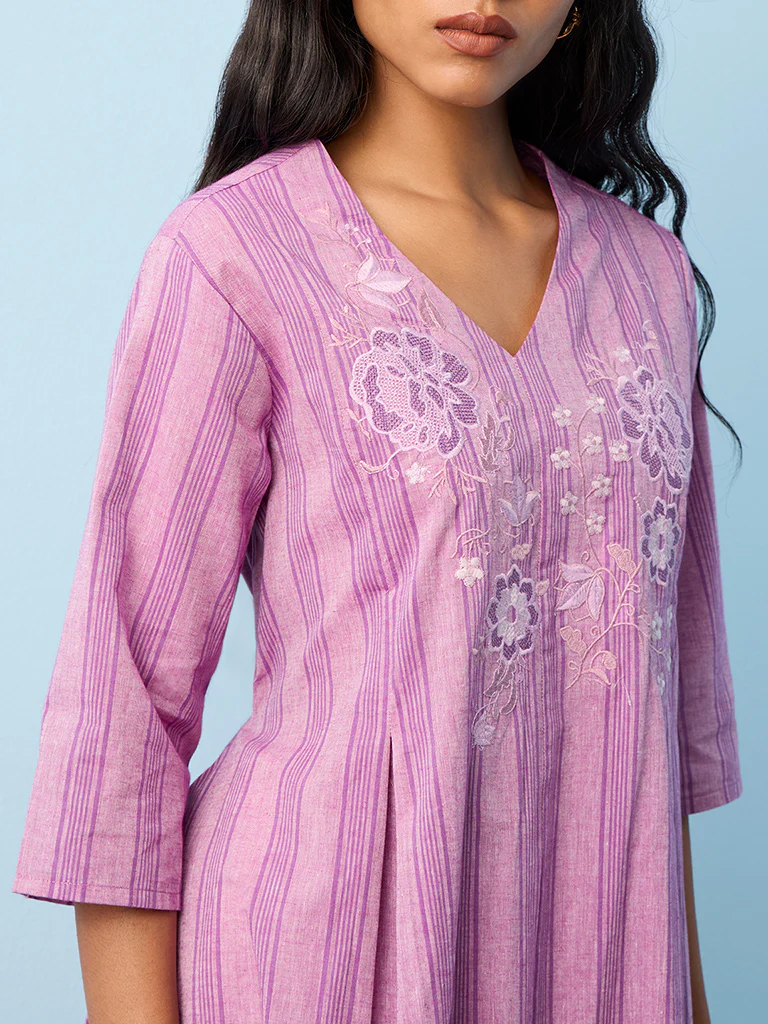 Utsa Lilac Floral Embroidered Cotton A-Line Kurta - Image 3