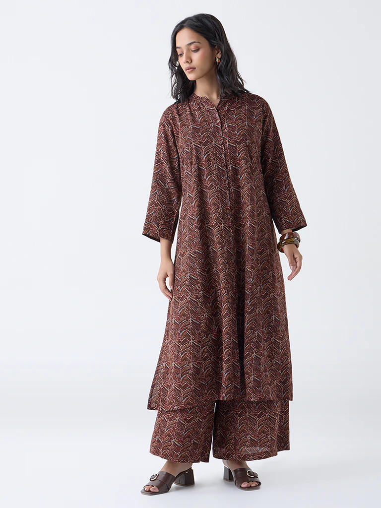 Utsa Maroon Chevron Pattern A-Line Kurta - Image 2