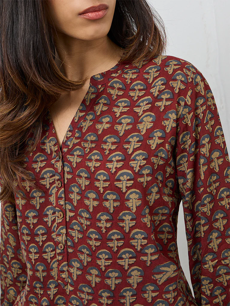 Utsa Maroon Floral Design Tunic - Image 3
