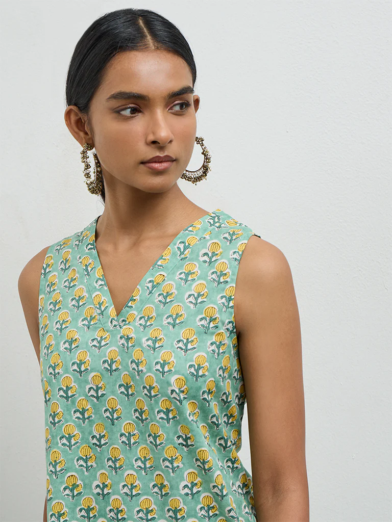 Utsa Mint Floral Printed Cotton Straight Kurta - Image 3