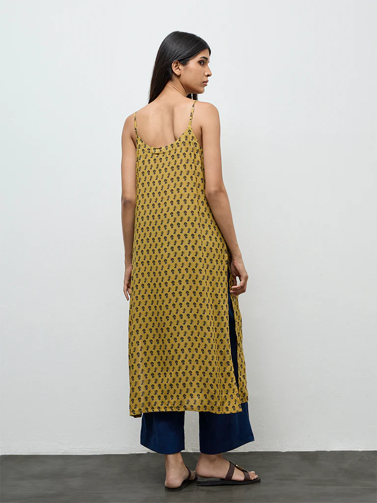 Utsa Mustard Floral Printed A-Line Kurta - Image 4