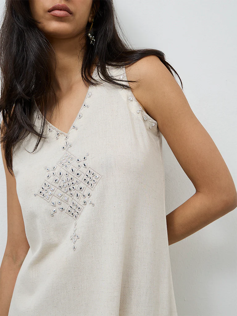 Utsa Off-White Embroidered Cotton-Blend A-Line Kurta - Image 3