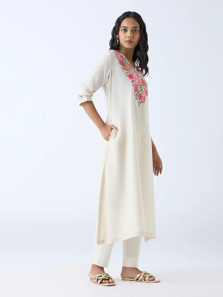 Utsa Off-White Floral Embroidered A-Line Kurta - Image 2
