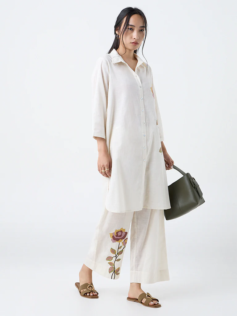 Utsa Off-White Floral Embroidered Cotton A-Line Kurta - Image 2