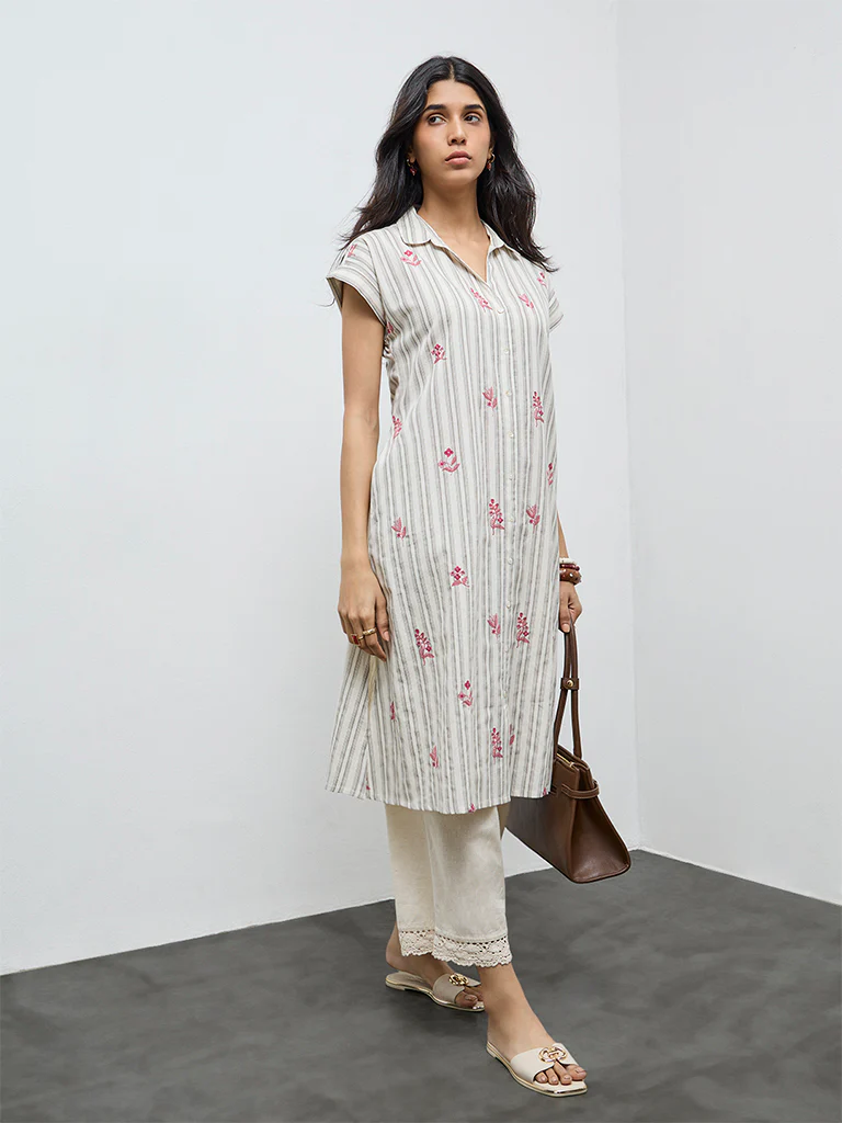 Utsa Off-White Floral Embroidered Cotton-Blend A-Line Kurta - Image 2