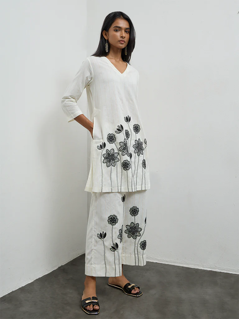 Utsa Off-White Floral Embroidered Cotton-Blend Pants - Image 2