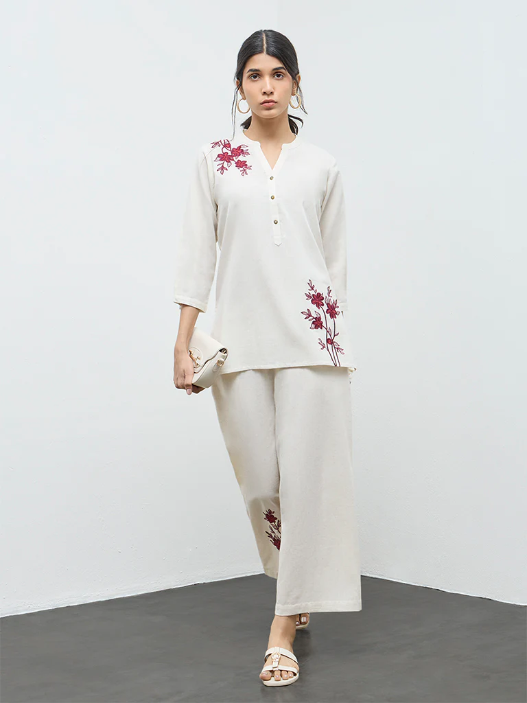 Utsa Off-White Floral Embroidered Cotton-Blend Tunic - Image 2