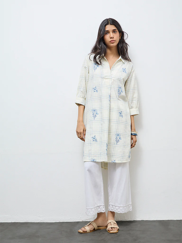 Utsa Off-White Floral Embroidered Cotton Kurta - Image 2
