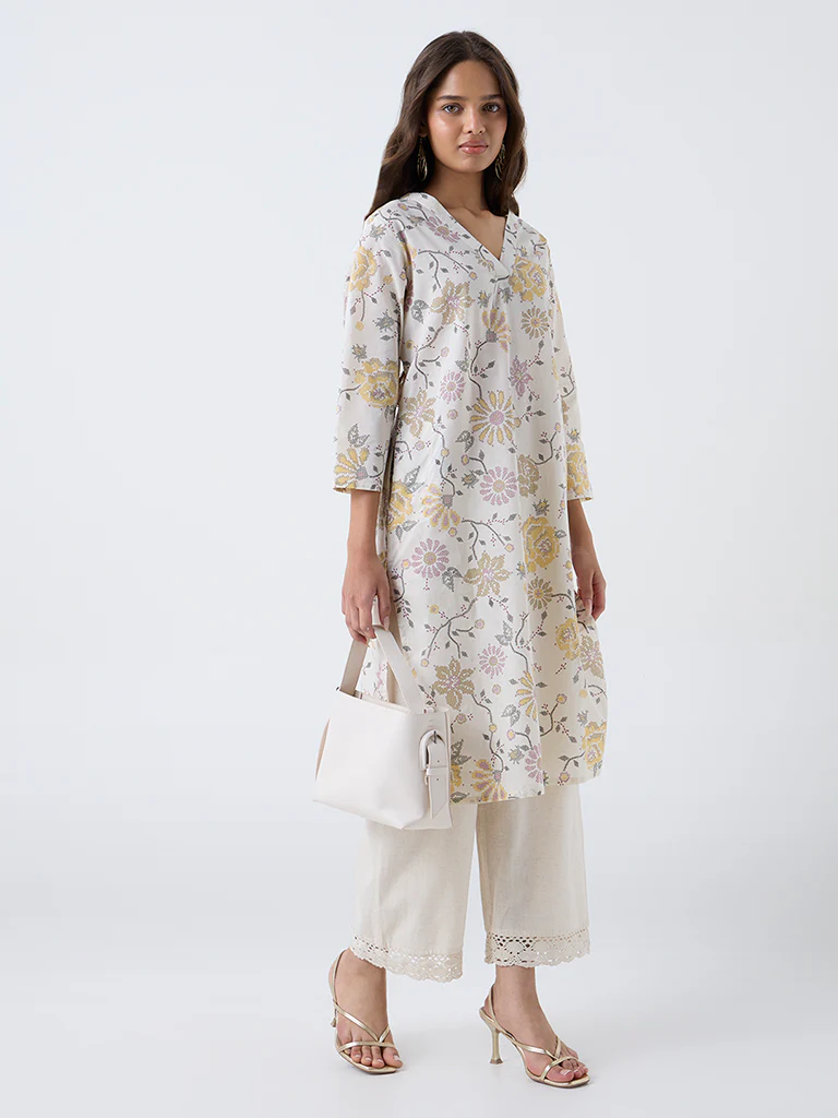 Utsa Off-White Floral Printed Cotton Straight Kurta
