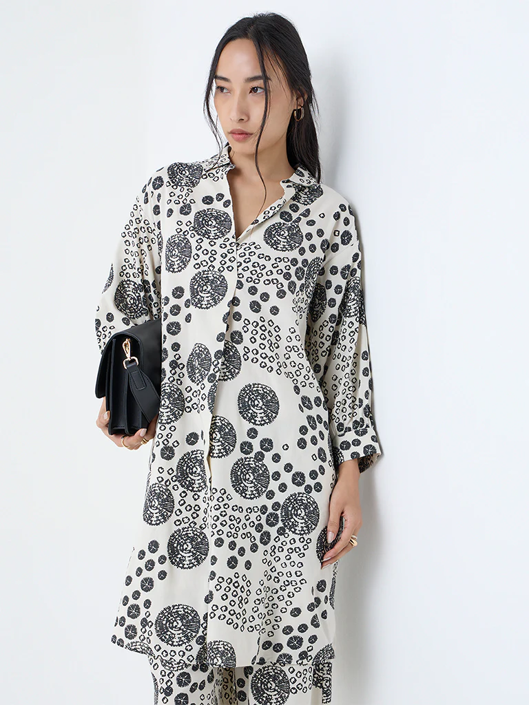 Utsa Off-White Shibori Printed A-Line Kurta
