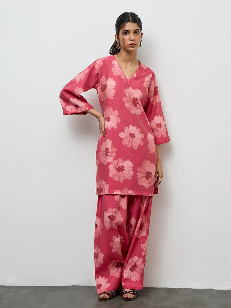 Utsa Pink Floral Pattern A-Line Kurta - Image 2
