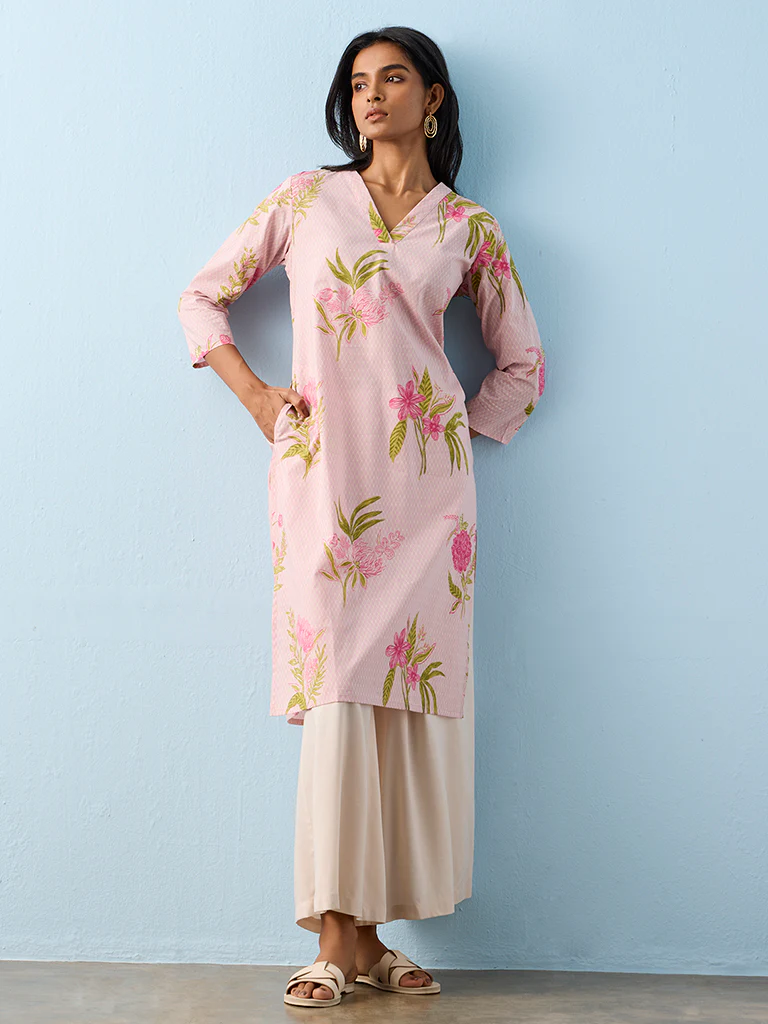 Utsa Pink Floral Pattern Cotton Straight Kurta