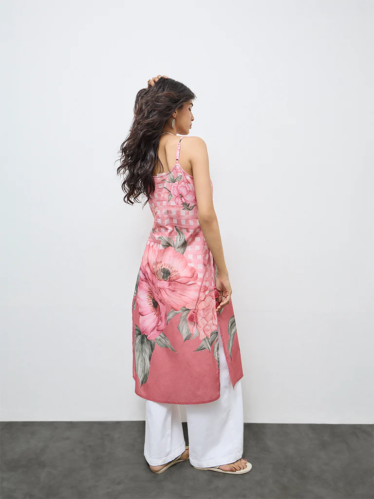 Utsa Pink Floral Printed Cotton A-Line Kurta - Image 4
