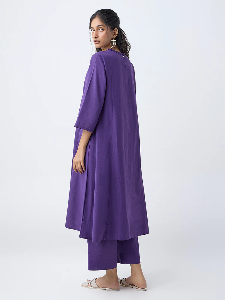 Utsa Purple Floral Embroidered Cotton-Blend A-Line Kurta - Image 4