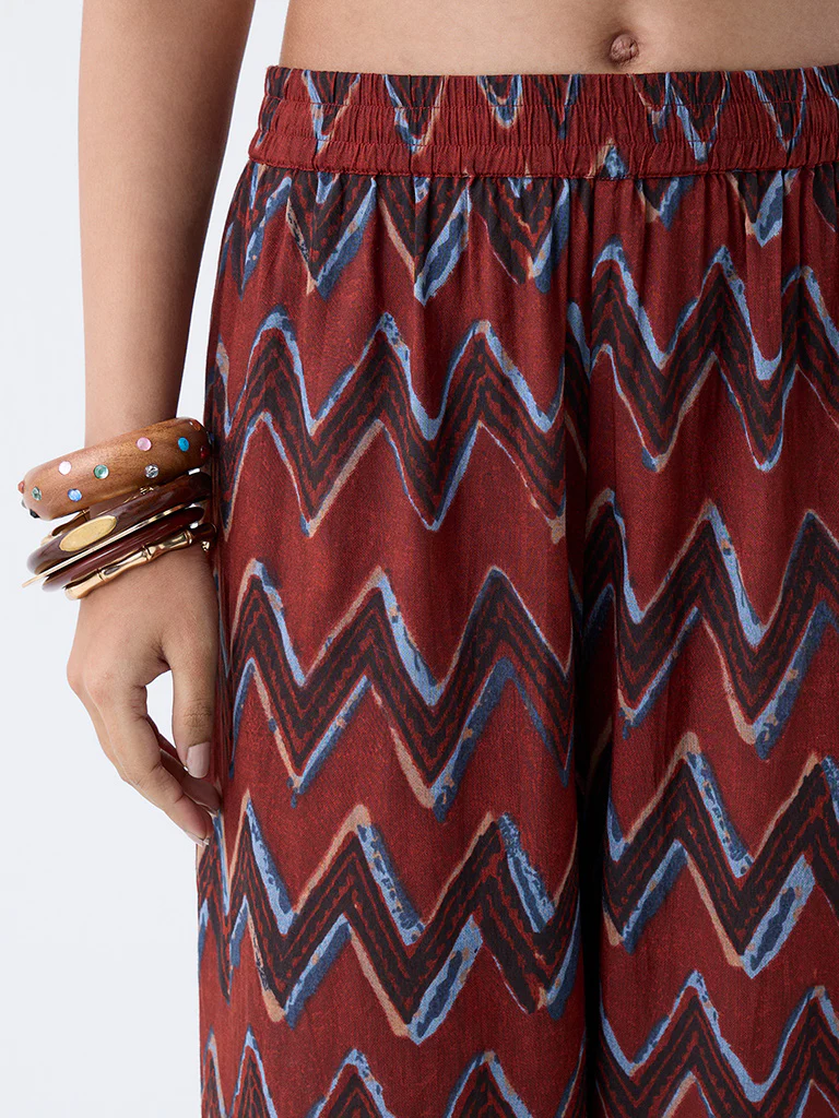 Utsa Red Chevron Pattern Pants - Image 3