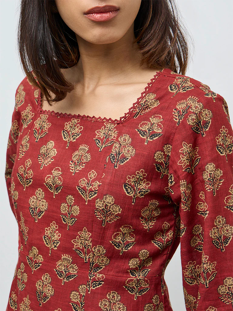 Utsa Red Floral Boota Design Cotton Tunic - Image 3
