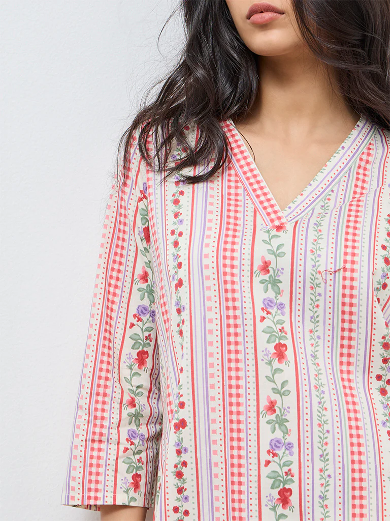 Utsa Red Floral Straight Cotton Kurta - Image 2