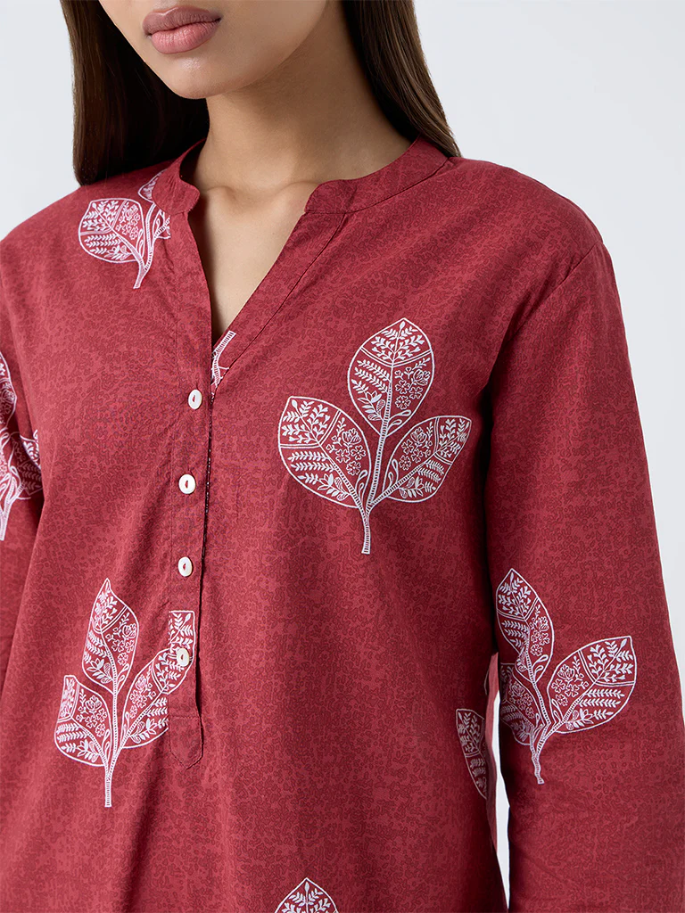 Utsa Red Leaf Pattern Cotton Straight Kurta - Image 3