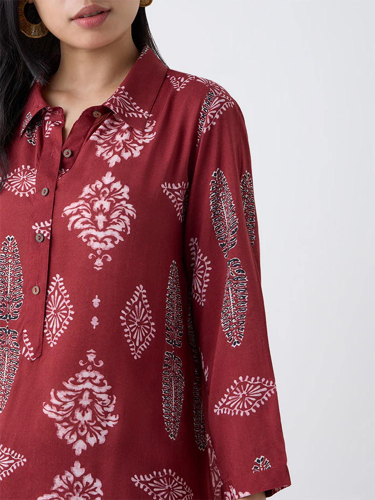 Utsa Red Printed A-Line Kurta - Image 3