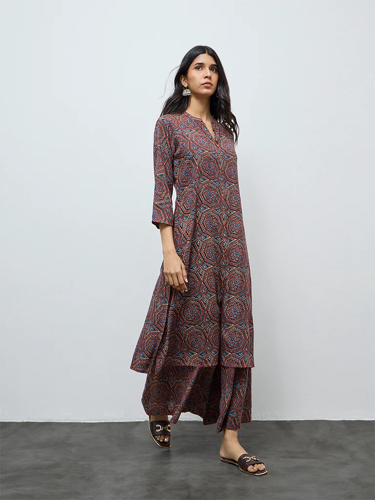 Utsa Red Printed A-Line Kurta - Image 2