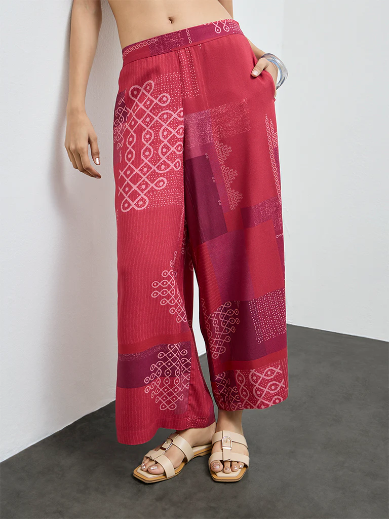 Utsa Red Printed Pants