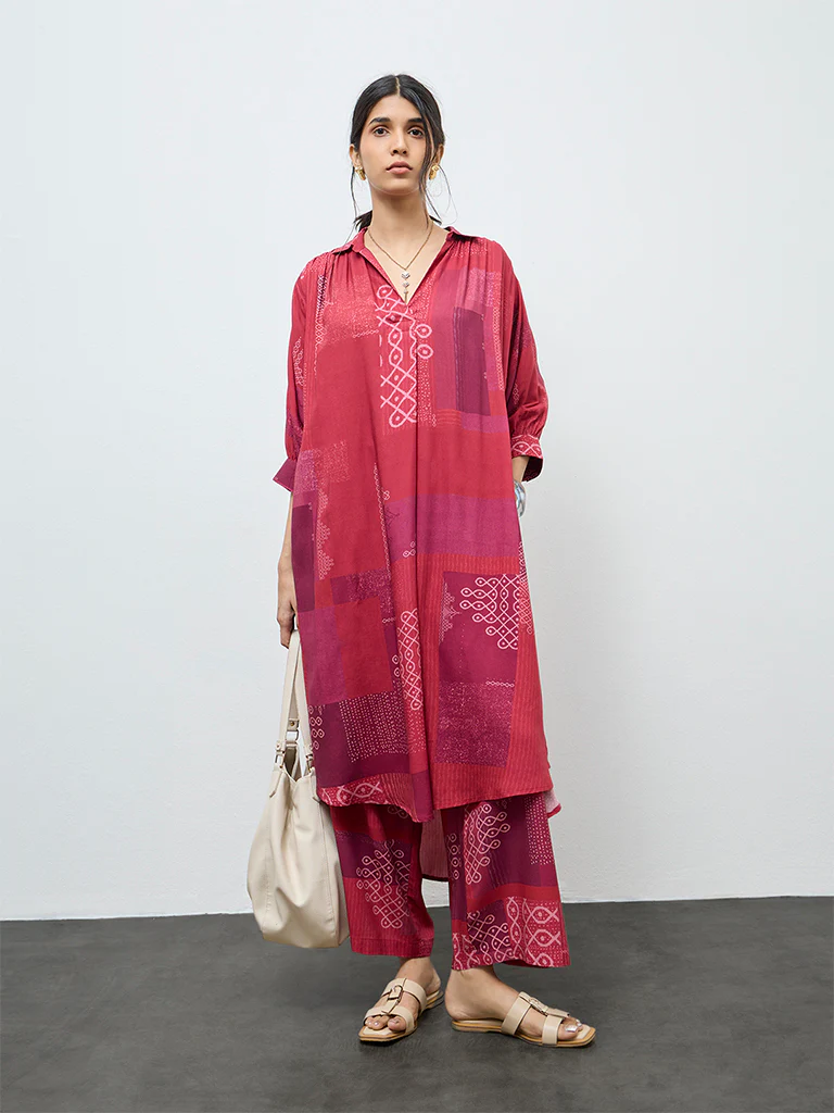 Utsa Red Printed Pants - Image 2