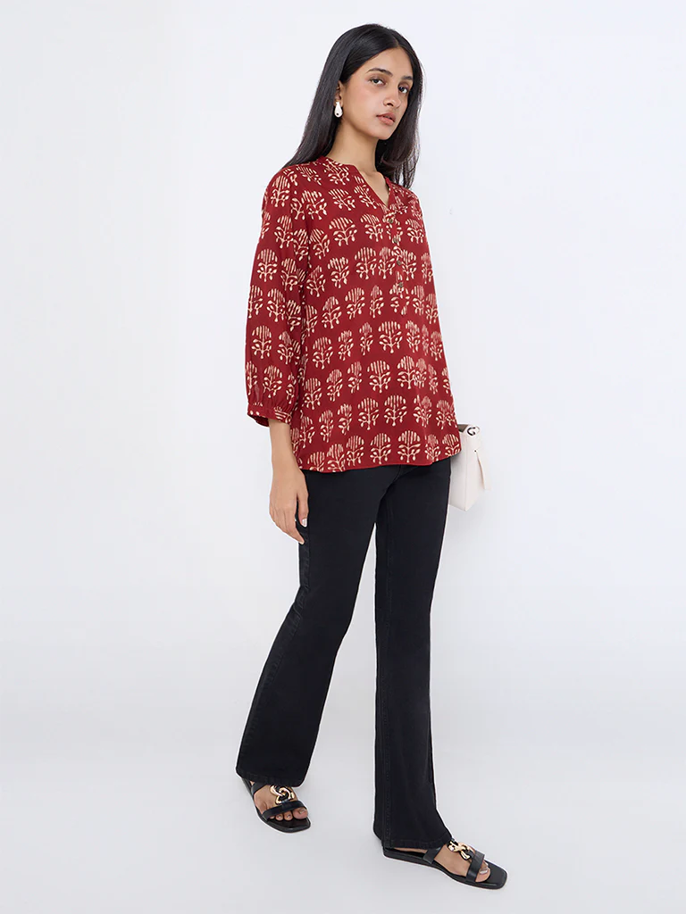 Utsa Red Printed Tunic - Image 2